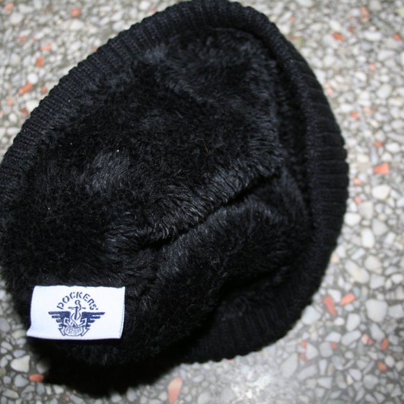 Dockers Black Beanie Hat - Picture 2 of 2